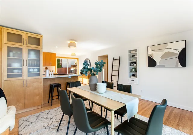 Photo 3 of Single family home for sale at 927 Nw 105th Street, Seattle, WA 98177 | MLS# NWM2567549 | Listing updated on 2026-10-01