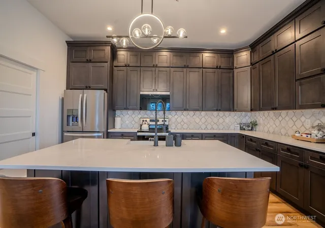 Photo 4 of Townhouse for sale at 41 Kokanee Ln #B, Manson, WA 98831 | MLS# NWM2567554 | Listing updated on 2026-09-23