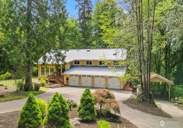 Photo 3 of Sale Pending at 23811 Ne 43rd Street, Redmond, WA 98053 | MLS# NWM2567581 | Listing updated on 2026-09-25