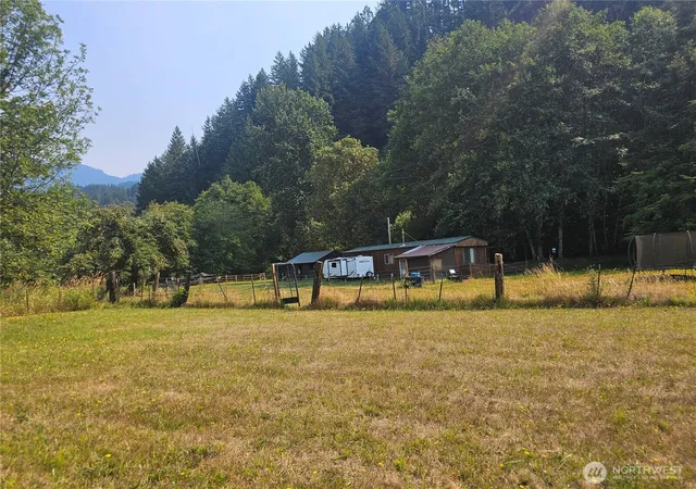 Photo 1 of Manufactured home for sale at 1077 Cline Rd, Randle, WA 98377 | MLS# NWM2567592 | Listing updated on 2026-09-23