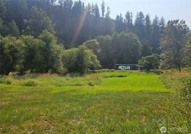 Photo 2 of Manufactured home for sale at 1077 Cline Rd, Randle, WA 98377 | MLS# NWM2567592 | Listing updated on 2026-09-23