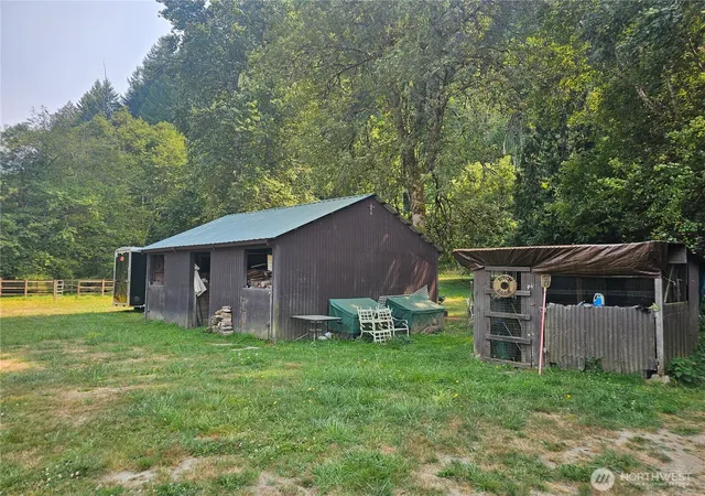 Photo 4 of Manufactured home for sale at 1077 Cline Rd, Randle, WA 98377 | MLS# NWM2567592 | Listing updated on 2026-09-23