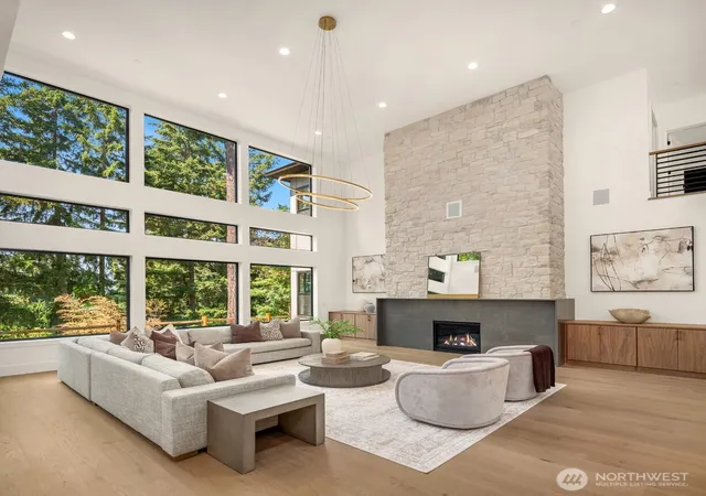 Photo 2 of Mansion for sale at 2009 102nd Place Se, Bellevue, WA 98004 | MLS# NWM2567608 | Listing updated on 2026-09-28