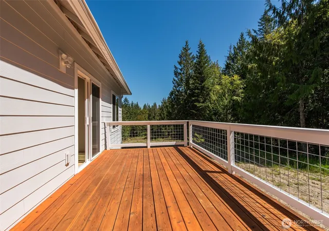 Photo 4 of Sale Pending at 702 Chelsamish Dr, Sequim, WA 98382 | MLS# NWM2567634 | Listing updated on 2026-09-24