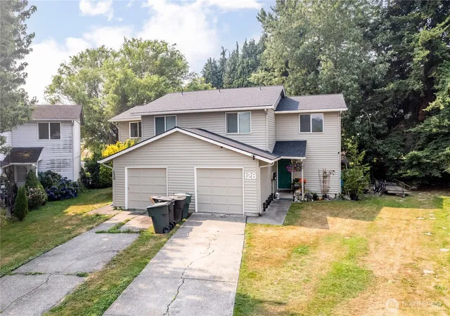 Photo 1 of Sale Pending at 128 Cowan Ct, Longview, WA 98632 | MLS# NWM2567642 | Listing updated on 2026-10-01