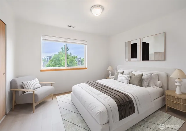 Photo 4 of Townhouse for sale at 5914 35th Avenue S #B, Seattle, WA 98118 | MLS# NWM2567680 | Listing updated on 2026-09-29