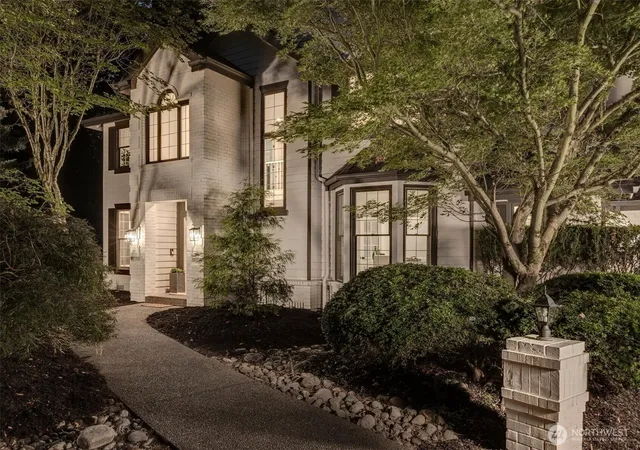 Photo 3 of Single family home for sale at 21517 Ne 143rd Pl, Woodinville, WA 98077 | MLS# NWM2567700 | Listing updated on 2026-10-01