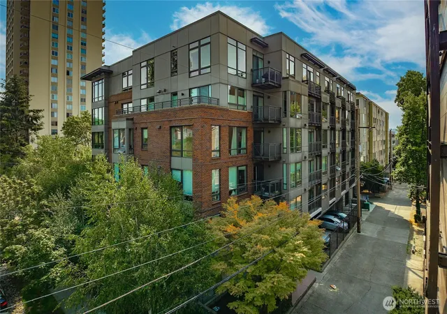 Photo 2 of Condo for sale at 4547 8th Avenue Ne #504, Seattle, WA 98105 | MLS# NWM2567706 | Listing updated on 2026-09-22