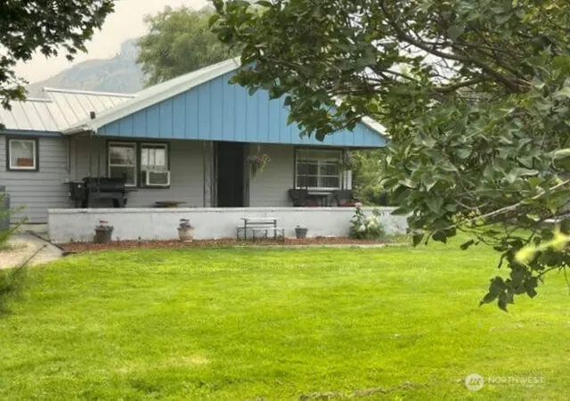 Photo 3 of Single family home for sale at 595 Sr 173, Brewster, WA 98812 | MLS# NWM2567707 | Listing updated on 2026-09-23