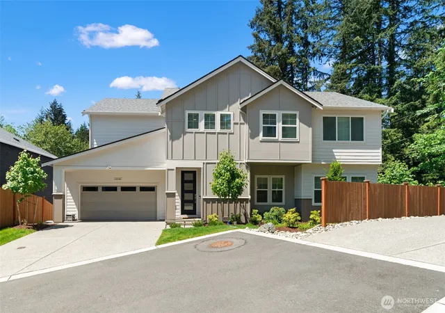 Photo 3 of Single family home for sale at 18804 14th Place W, Lynnwood, WA 98037 | MLS# NWM2567746 | Listing updated on 2026-09-23
