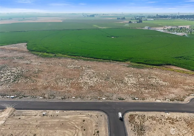 Photo 3 of Land for sale at 205 Legacy Ln, Moses Lake, WA 98837 | MLS# NWM2567770 | Listing updated on 2026-09-23