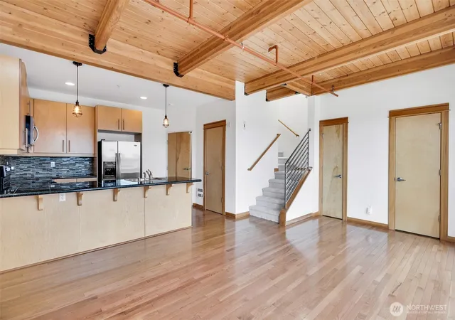 Photo 3 of Townhouse for sale at 2520 Jefferson Ave #L, Tacoma, WA 98402 | MLS# NWM2567776 | Listing updated on 2026-10-01