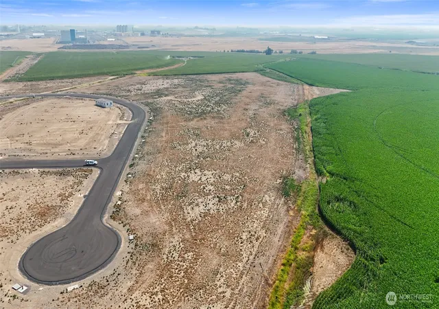 Photo 1 of Land for sale at 181 Legacy Ln, Moses Lake, WA 98837 | MLS# NWM2567777 | Listing updated on 2026-09-23