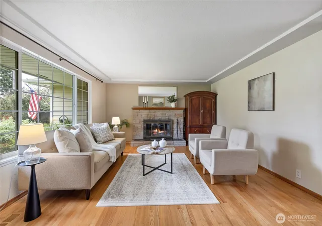 Photo 4 of Single family home for sale at 7215 25th Street W, Tacoma, WA 98466 | MLS# NWM2567802 | Listing updated on 2026-09-29