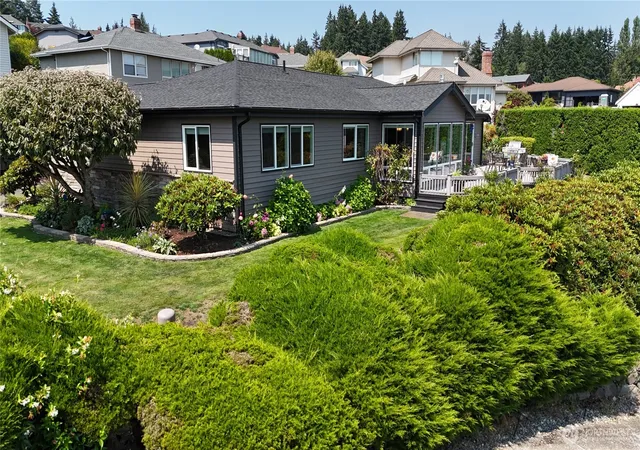 Photo 3 of Single family home for sale at 4884 Nw Chad Ct, Silverdale, WA 98383 | MLS# NWM2567808 | Listing updated on 2026-09-20