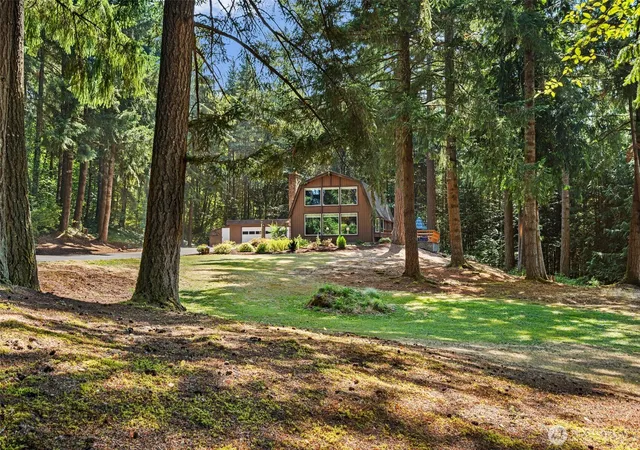 Photo 4 of Single family home for sale at 132 Armstrong Rd, Chehalis, WA 98532 | MLS# NWM2567814 | Listing updated on 2026-09-29