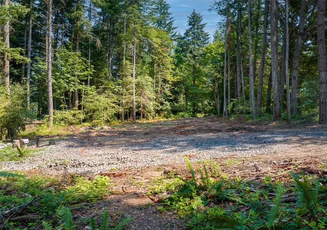 Photo 4 of Land for sale at 9998 NE Lofgren Rd, Bainbridge Island, WA 98110 | MLS# NWM2567844 | Listing updated on 2026-09-23