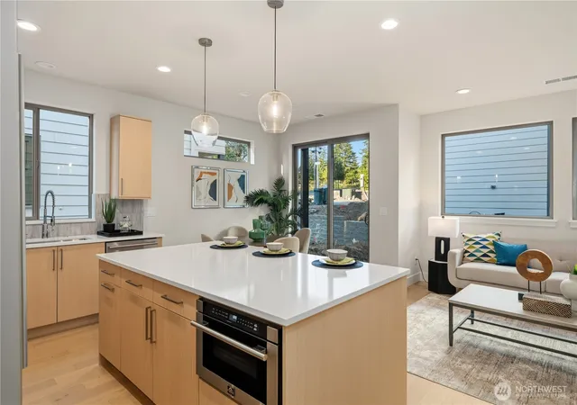 Photo 4 of Condo for sale at 8229 NE 128th Street, Kirkland, WA 98034 | MLS# NWM2567871 | Listing updated on 2026-10-02
