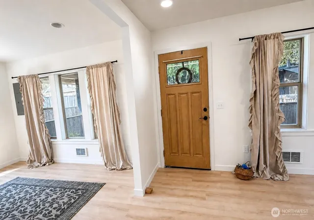 Photo 3 of Single family home for sale at 12677 Sr9, Mount Vernon, WA 98273 | MLS# NWM2567876 | Listing updated on 2026-09-24