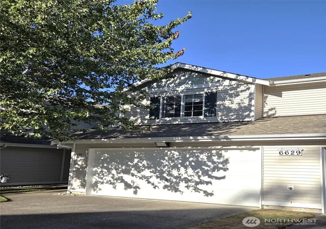 Photo 3 of Sale Pending at 6629 Millstone Ln Se #E105, Olympia, WA 98513 | MLS# NWM2567888 | Listing updated on 2026-09-04
