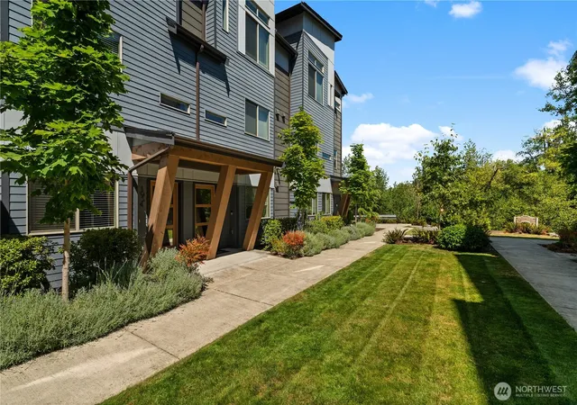 Photo 2 of Condo for sale at 1934 Riva Ln Nw #27, Issaquah, WA 98027 | MLS# NWM2567911 | Listing updated on 2026-09-23
