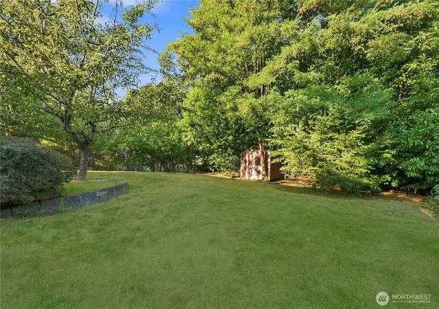 Photo 3 of Single family home for sale at 11526 3rd Avenue Ne, Seattle, WA 98125 | MLS# NWM2567914 | Listing updated on 2026-10-02