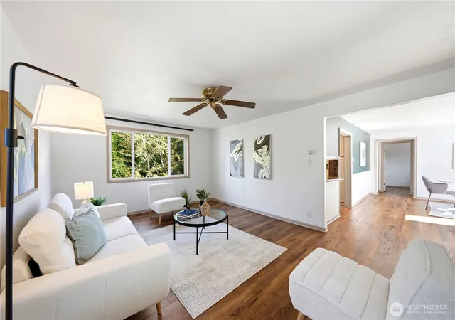 Photo 4 of Single family home for sale at 11526 3rd Avenue NE, Seattle, WA 98125 | MLS# NWM2567914 | Listing updated on 2026-10-02