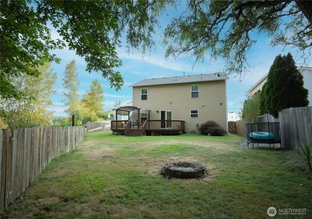 Photo 2 of Single family home for sale at 9507 149th Street E, Puyallup, WA 98375 | MLS# NWM2567935 | Listing updated on 2026-09-25