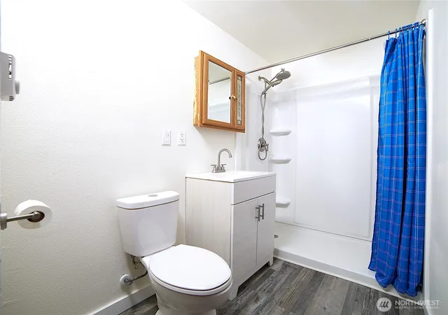 Photo 3 of Single family home for sale at 835 Sw 306th Street, Federal Way, WA 98023 | MLS# NWM2567952 | Listing updated on 2026-09-22
