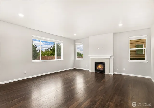 Photo 4 of Single family home for sale at 2213 97th Avenue Ct E, Puyallup, WA 98371 | MLS# NWM2567957 | Listing updated on 2026-09-30