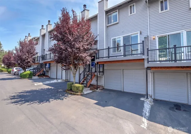Photo 1 of Townhouse for sale at 12523 Se 30th Street #2523, Bellevue, WA 98005 | MLS# NWM2567959 | Listing updated on 2026-10-03