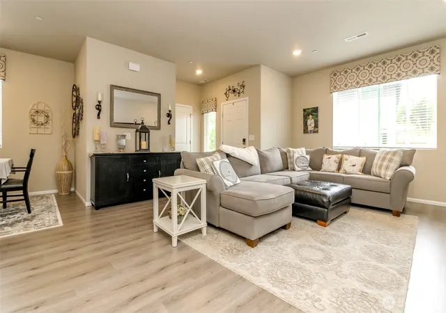 Photo 4 of Single family home for sale at 13207 191st Avenue E, Bonney Lake, WA 98391 | MLS# NWM2567966 | Listing updated on 2026-10-01