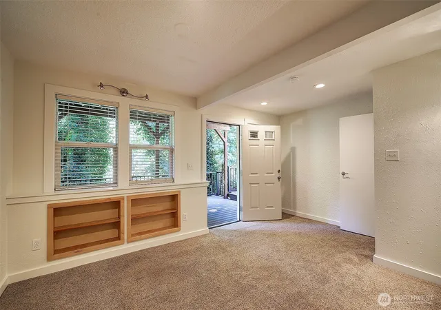 Photo 3 of Sale Pending at 21654 98th Avenue S, Kent, WA 98031 | MLS# NWM2567975 | Listing updated on 2026-09-27