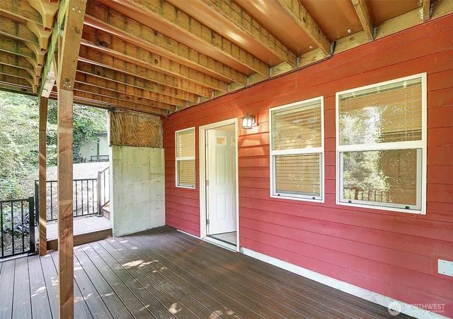 Photo 4 of Sale Pending at 21654 98th Avenue S, Kent, WA 98031 | MLS# NWM2567975 | Listing updated on 2026-09-27