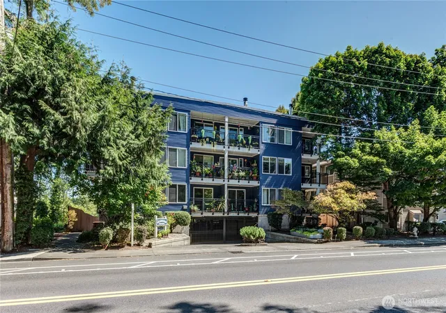 Photo 2 of Condo for sale at 18210 73rd Avenue Ne #304, Kenmore, WA 98028 | MLS# NWM2567978 | Listing updated on 2026-09-23