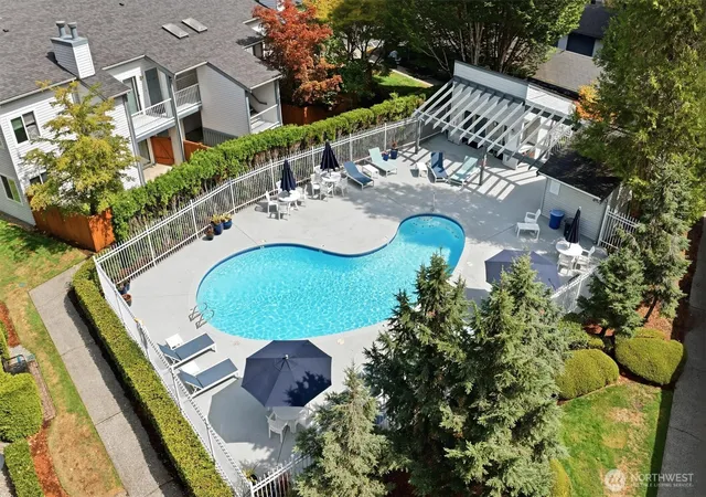 Photo 4 of Condo for sale at 12740 NE 10th Place #E305, Bellevue, WA 98005 | MLS# NWM2567994 | Listing updated on 2026-09-18