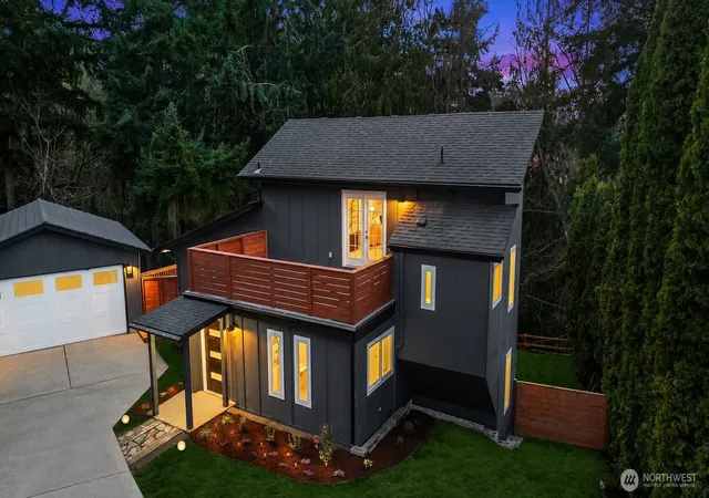 Photo 2 of Single family home for sale at 701 10th Street, Mukilteo, WA 98275 | MLS# NWM2568004 | Listing updated on 2026-10-01