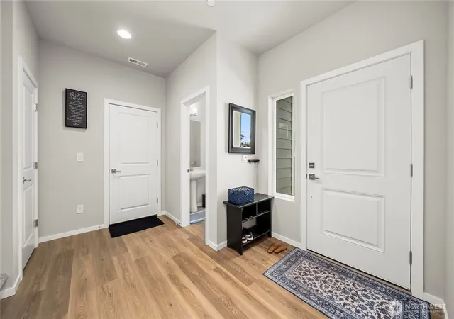 Photo 4 of Sale Pending at 19517 15th Avenue E, Spanaway, WA 98387 | MLS# NWM2568009 | Listing updated on 2026-08-31