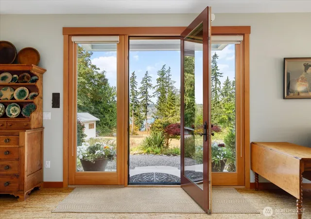 Photo 3 of Single family home for sale at 8015 Cultus Bay Rd, Clinton, WA 98236 | MLS# NWM2568051 | Listing updated on 2026-09-30