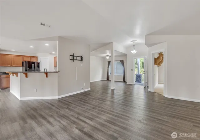 Photo 4 of Single family home for sale at 13915 Tomcat Ln Se, Yelm, WA 98597 | MLS# NWM2568069 | Listing updated on 2026-09-22