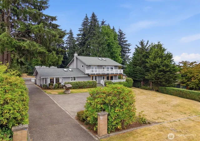 Photo 4 of Single family home for sale at 1269 SW 301st Street, Federal Way, WA 98023 | MLS# NWM2568092 | Listing updated on 2026-09-30