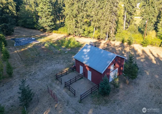 Photo 4 of Sale Pending at 5985 Coles Rd, Langley, WA 98260 | MLS# NWM2568095 | Listing updated on 2026-09-25