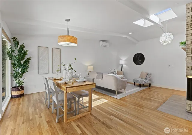 Photo 3 of Sale Pending at 2752 NE 103rd Street, Seattle, WA 98125 | MLS# NWM2568100 | Listing updated on 2026-08-28