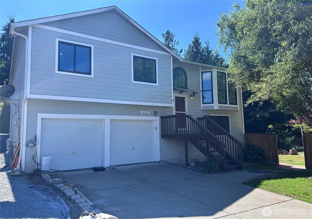 Photo 1 of Single family home for sale at 410 Stilley Way, Granite Falls, WA 98252 | MLS# NWM2568104 | Listing updated on 2026-09-23