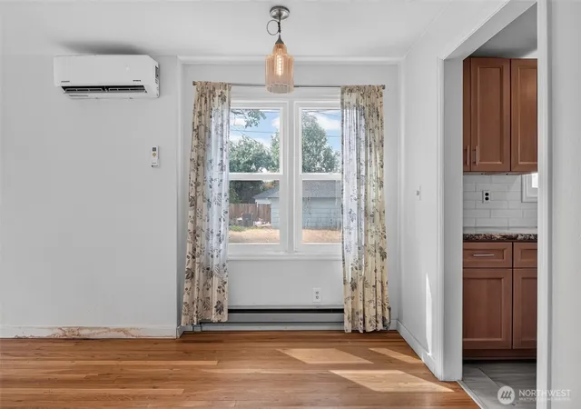 Photo 4 of Single family home for sale at 67 G St SE, Ephrata, WA 98823 | MLS# NWM2568136 | Listing updated on 2026-10-01