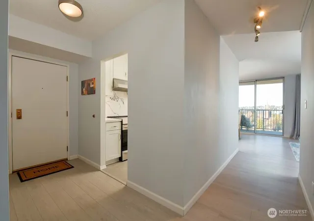 Photo 2 of Condo for sale at 4540 8th Avenue Ne #1605, Seattle, WA 98105 | MLS# NWM2568137 | Listing updated on 2026-09-23
