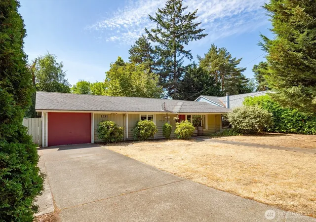 Photo 1 of Single family home for sale at 1331 N 121st Street, Seattle, WA 98133 | MLS# NWM2568153 | Listing updated on 2026-10-09
