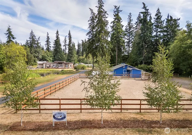 Photo 2 of Single family home for sale at 7929 Ne Hunt Clb Ln, Hansville, WA 98340 | MLS# NWM2568176 | Listing updated on 2026-09-25