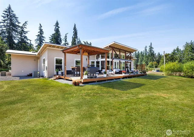 Photo 1 of Single family home for sale at 7929 Ne Hunt Clb Ln, Hansville, WA 98340 | MLS# NWM2568176 | Listing updated on 2026-10-02