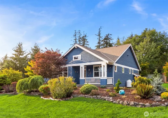 Photo 1 of Sale Pending at 211 N Stromberg Ave, Port Townsend, WA 98368 | MLS# NWM2568190 | Listing updated on 2026-09-25